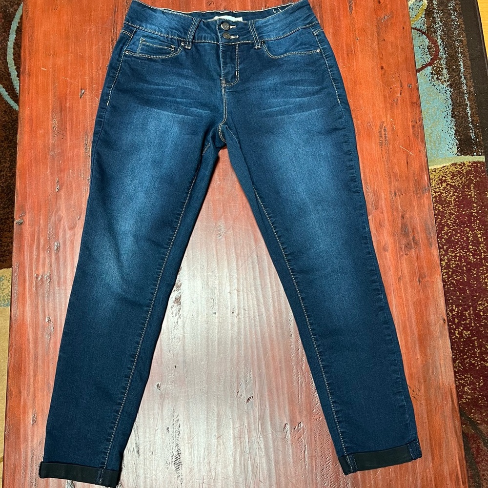 Royalty For Me Mid Rise Rolled Cuff Skinny Jeans Size 6 EUC